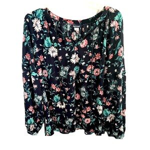 Basic Additions top, SZ XL, PTP 23”, L 26”, Plus Size, Flowers